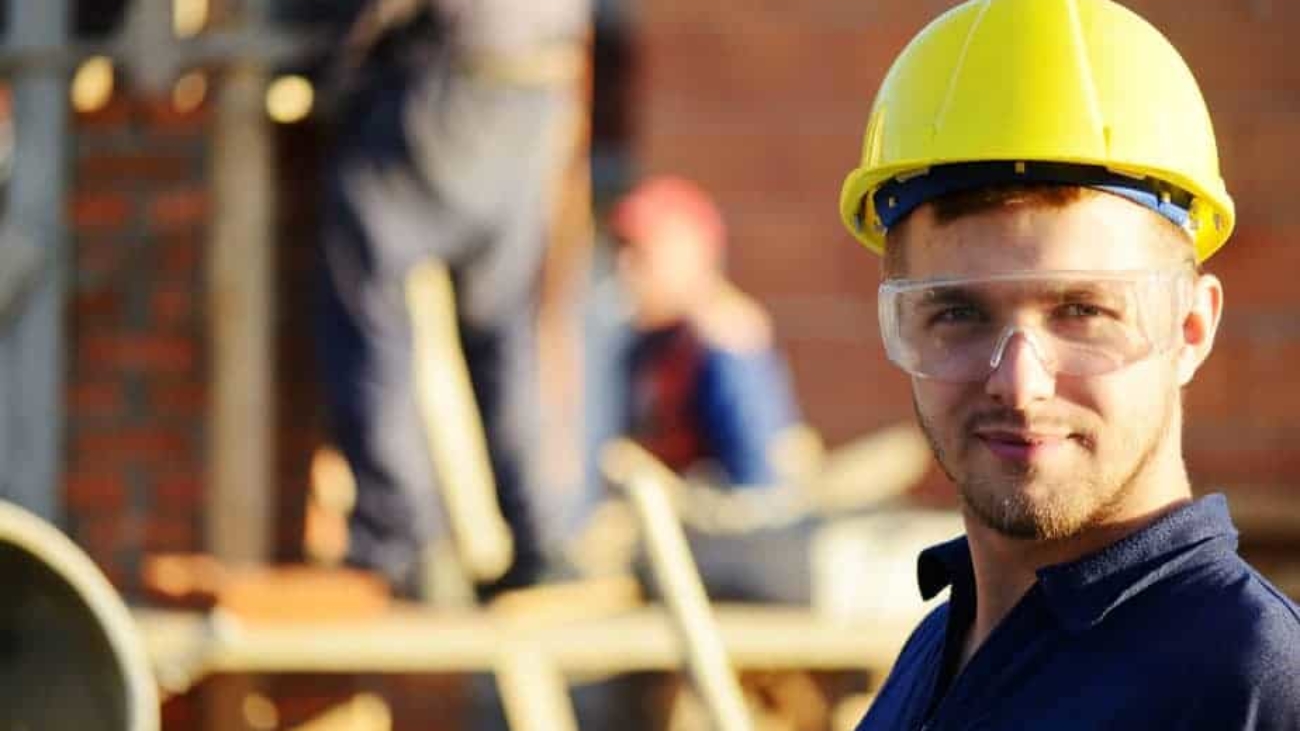 ANOC-The Most In-Demand Blue-Collar Jobs Right Now in Canada